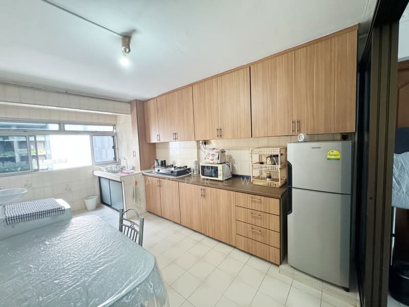 538 Upper Cross Street, 538 Upper Cross Street, 2 Bedrooms, 646 sqft, HDB Flat For Rent, by Siyo Jun Jie Andrew, 500109118 - Kitchen - PropertyGuru.com.sg