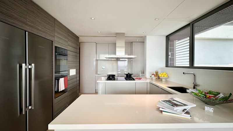 Ardmore Residence, 7 Ardmore Park, 4 Bedrooms, 3,186 sqft, Condominium For Rent, by Eileen Siu, 500109125 - Kitchen - PropertyGuru.com.sg