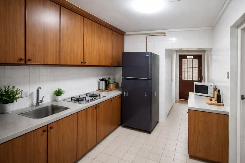 699C Hougang Street 52, 699C Hougang Street 52, 3 Bedrooms, 1,076 sqft, HDB Flat For Sale, by Kevin Li, 500109129 - Kitchen - PropertyGuru.com.sg