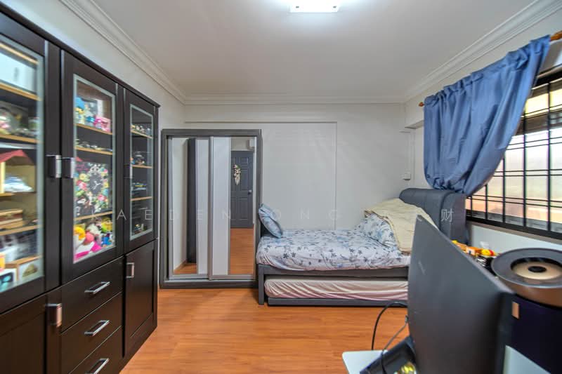 871 Woodlands Street 81, 871 Woodlands Street 81, 3 Bedrooms, 1,237 sqft, HDB Flat For Sale, by Kaeden Ong 王天财, 500109133 - Bedroom - PropertyGuru.com.sg
