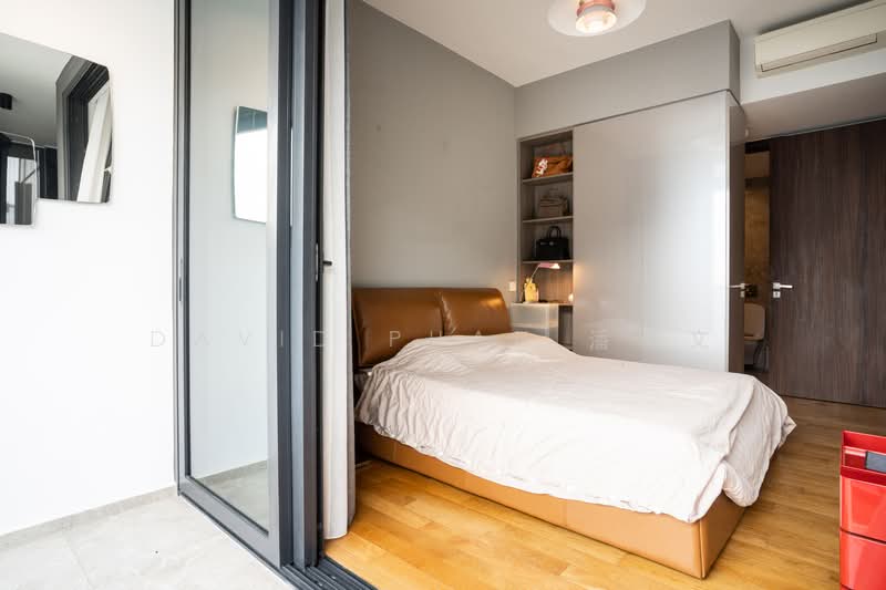 Artra, 12 Alexandra View, 3 Bedrooms, 1,044 sqft, Condominium For Sale, by David Puah 潘基文, 500109134 - Master Bedroom - PropertyGuru.com.sg