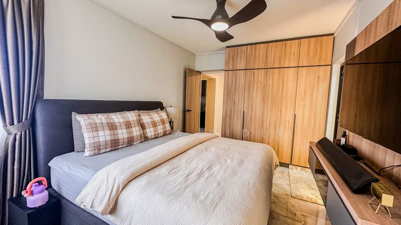 136 Rivervale Street, 136 Rivervale Street, 3 Bedrooms, 1,517 sqft, HDB Flat For Sale, by Zaida Sidek, 500109141 - Master Bedroom - PropertyGuru.com.sg