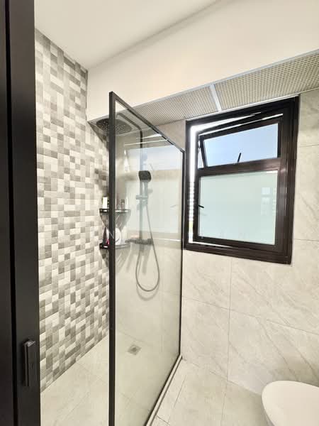 111A Alkaff Crescent, 111A Alkaff Crescent, 3 Bedrooms, 1,001 sqft, HDB Flat For Sale, by Connie Tan, 500109144 - Bathroom - PropertyGuru.com.sg