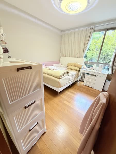 The Whitley Residences, Whitley Road, 5 Bedrooms, 5,877 sqft, Semi-Detached House For Rent, by Edmond Tham, 500109157 - Bedroom - PropertyGuru.com.sg