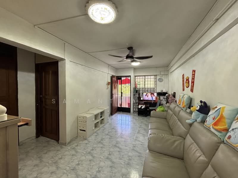 101 Aljunied Crescent, 101 Aljunied Crescent, 2 Bedrooms, 721 sqft, HDB Flat For Sale, by Samantha Foo, 500109162 - Living Room - PropertyGuru.com.sg