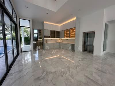 For Sale - Brand New 4 Storey Luxurious Semi D, Near MRT with Lift & Pool EV Charging @Upper East Coast