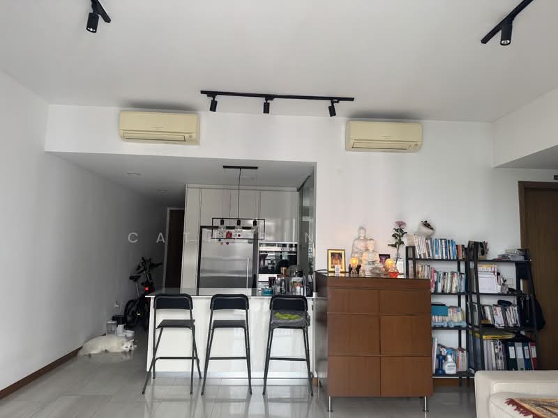 Lakeville, 1 Jurong Lake Link, 3 Bedrooms, 1,163 sqft, Condominium For Sale, by Catherine Ng, 500109190 - Living Room - PropertyGuru.com.sg