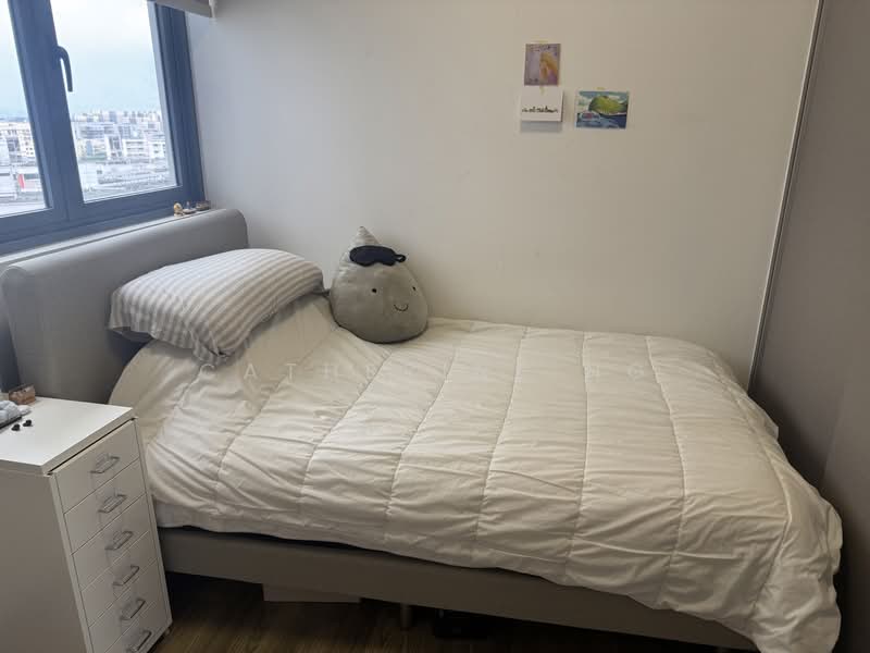 Lakeville, 1 Jurong Lake Link, 3 Bedrooms, 1,163 sqft, Condominium For Sale, by Catherine Ng, 500109190 - Bedroom - PropertyGuru.com.sg