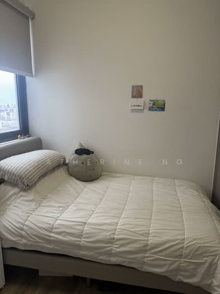 Lakeville, 1 Jurong Lake Link, 3 Bedrooms, 1,163 sqft, Condominium For Sale, by Catherine Ng, 500109190 - Bedroom - PropertyGuru.com.sg