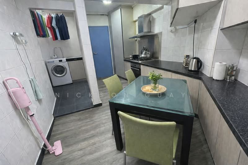 233 Compassvale Walk, 233 Compassvale Walk, 3 Bedrooms, 1,324 sqft, HDB Flat For Sale, by Nickson Guay, 500109205 - Kitchen - PropertyGuru.com.sg