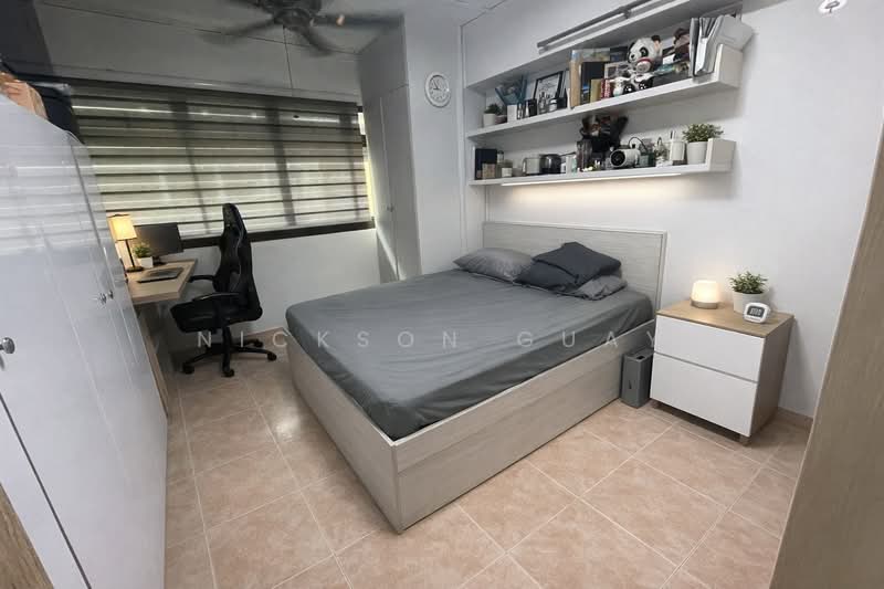 233 Compassvale Walk, 233 Compassvale Walk, 3 Bedrooms, 1,324 sqft, HDB Flat For Sale, by Nickson Guay, 500109205 - Bedroom - PropertyGuru.com.sg