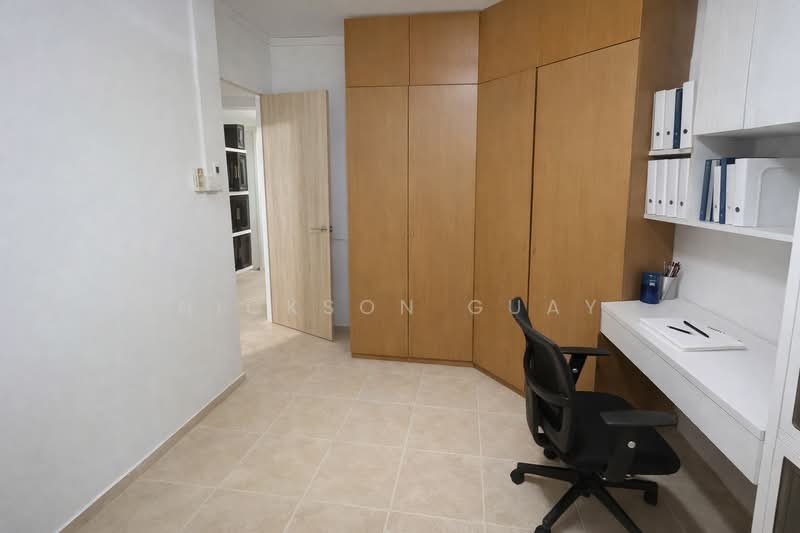 233 Compassvale Walk, 233 Compassvale Walk, 3 Bedrooms, 1,324 sqft, HDB Flat For Sale, by Nickson Guay, 500109205 - Study - PropertyGuru.com.sg