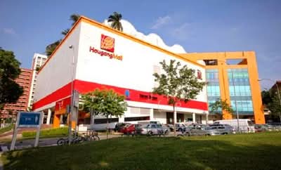 For Sale - 649 Hougang Avenue 8