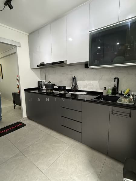 123 Bishan Street 12, 123 Bishan Street 12, 3 Bedrooms, 84 sqft, HDB Flat For Sale, by Janine Lim, 500109225 - Kitchen - PropertyGuru.com.sg