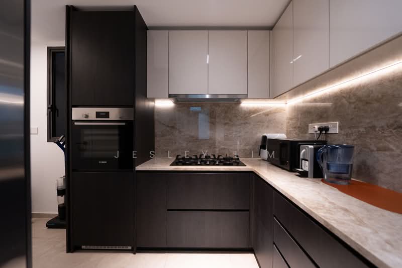 LIV @ MB, 114D Arthur Road, 3 Bedrooms, 1,119 sqft, Condominium For Sale, by Jesley Lim, 500109239 - Kitchen - PropertyGuru.com.sg