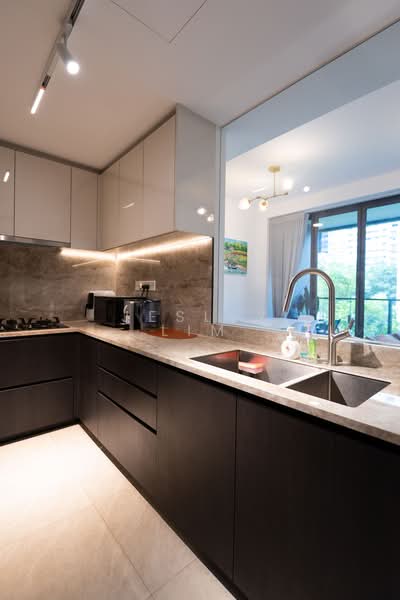 LIV @ MB, 114D Arthur Road, 3 Bedrooms, 1,119 sqft, Condominium For Sale, by Jesley Lim, 500109239 - Kitchen - PropertyGuru.com.sg