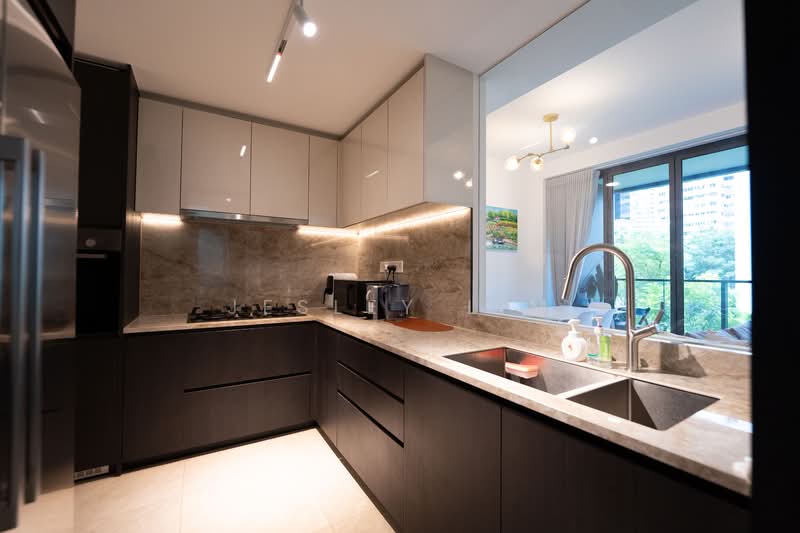 LIV @ MB, 114D Arthur Road, 3 Bedrooms, 1,119 sqft, Condominium For Sale, by Jesley Lim, 500109239 - Kitchen - PropertyGuru.com.sg