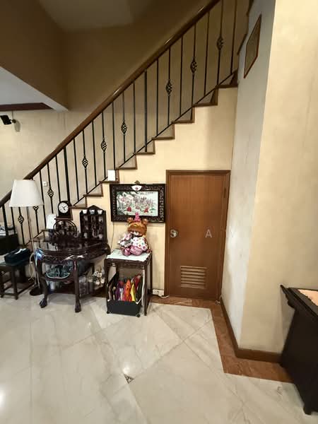 Upper Changi road north, , 5 Bedrooms, 2,800 sqft, Terraced House For Sale, by Justus Aw, 500109241 - Interior - PropertyGuru.com.sg