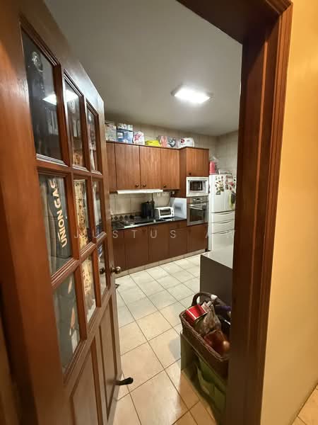 Upper Changi north road, , 5 Bedrooms, 2,800 sqft, Terraced House For Sale, by Justus Aw, 500109241 - Kitchen - PropertyGuru.com.sg