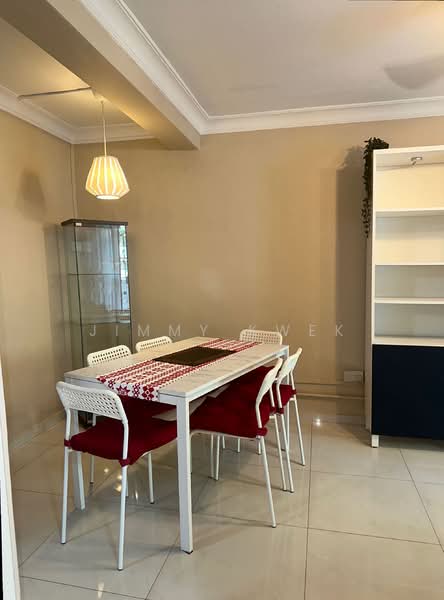 107 Jalan Bukit Merah, 107 Jalan Bukit Merah, 2 Bedrooms, 600 sqft, HDB Flat For Rent, by Jimmy Kwek, 500109243 - Dining Room - PropertyGuru.com.sg