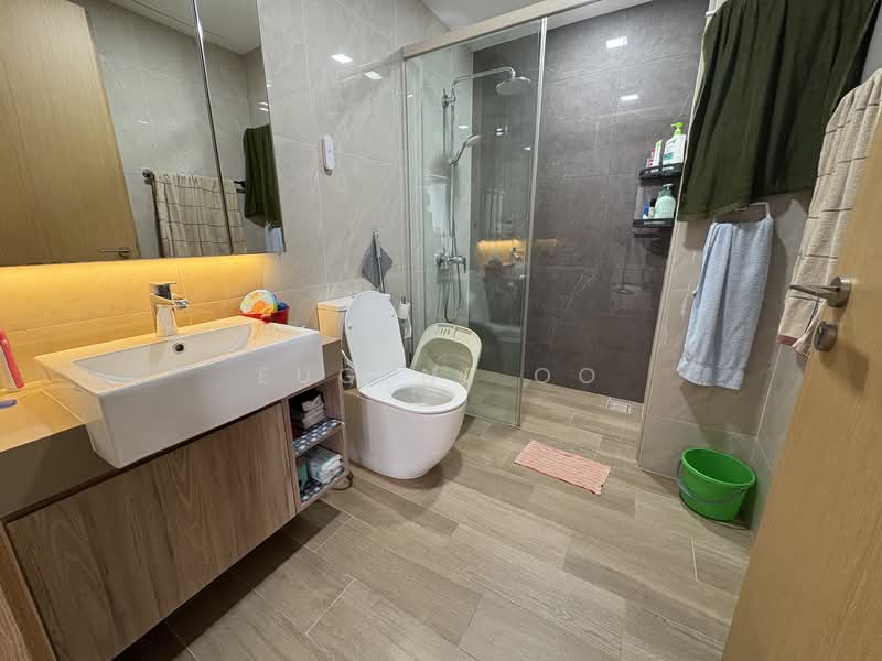 Urban Treasures, 205 Jalan Eunos, 2 Bedrooms, 646 sqft, Condominium For Sale, by Eugene Oo, 500109244 - Bathroom - PropertyGuru.com.sg