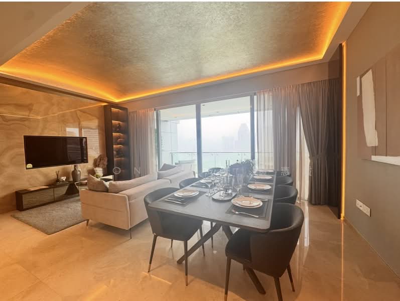 Concourse Skyline, 296 Beach Road, 4 Bedrooms, 2,260 sqft, Condominium For Sale, by Yvone Wee 黄惠霞, 500109249 - Living Room - PropertyGuru.com.sg