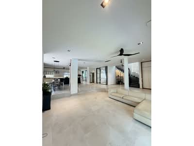 For Rent - Frankel Estate