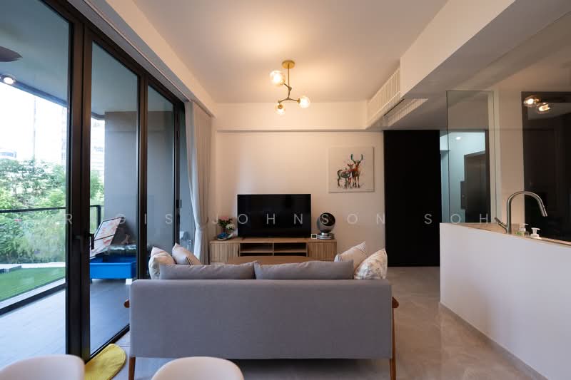 LIV @ MB, 114D Arthur Road, 3 Bedrooms, 1,119 sqft, Condominium For Sale, by Regis Johnson Soh, 500109264 - Living Room - PropertyGuru.com.sg
