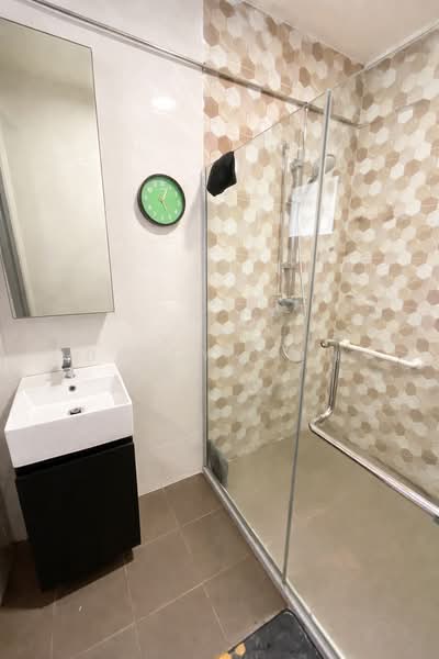 906 Jurong West Street 91, 906 Jurong West Street 91, 4 Bedrooms, 1,560 sqft, HDB Flat For Sale, by Billy Goh, 500109305 - Bathroom - PropertyGuru.com.sg