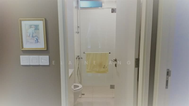 The Minton, 147 Hougang Street 11, 3 Bedrooms, 1,216 sqft, Condominium For Sale, by Elaine Ang, 500109307 - Bathroom - PropertyGuru.com.sg