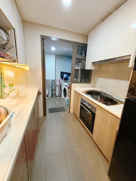 Treasure Crest, 60 Anchorvale Crescent, 3 Bedrooms, 1,152 sqft, Executive Condominium For Sale, by Sebastian Koh, 500109308 - Kitchen - PropertyGuru.com.sg