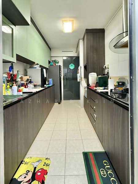 432B Yishun Avenue 1, 432B Yishun Avenue 1, 3 Bedrooms, 990 sqft, HDB Flat For Sale, by Azhar Baksin, 500109309 - Kitchen - PropertyGuru.com.sg