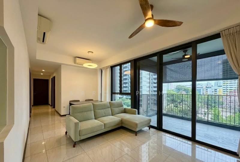Gem Residences, , 5 Bedrooms, 1,313 sqft, Condominium For Sale, by Aaron Poh, 500109310 - Living Room - PropertyGuru.com.sg