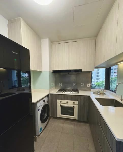 Gem Residences, , 5 Bedrooms, 1,313 sqft, Condominium For Sale, by Aaron Poh, 500109310 - Kitchen - PropertyGuru.com.sg