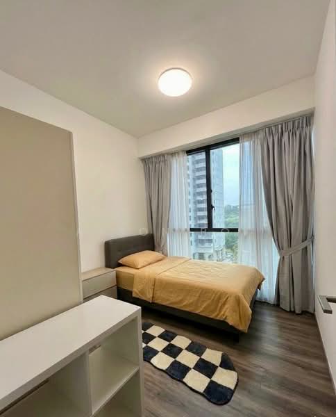 Gem Residences, , 5 Bedrooms, 1,313 sqft, Condominium For Sale, by Aaron Poh, 500109310 - Bedroom - PropertyGuru.com.sg