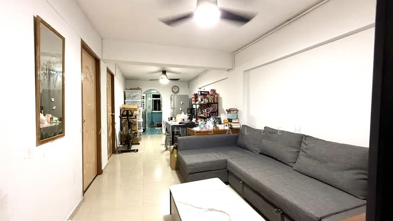 9 Holland Avenue, 9 Holland Avenue, 3 Bedrooms, 700 sqft, HDB Flat For Sale, by Hamzah Salleh, 500109315 - Living Room - PropertyGuru.com.sg