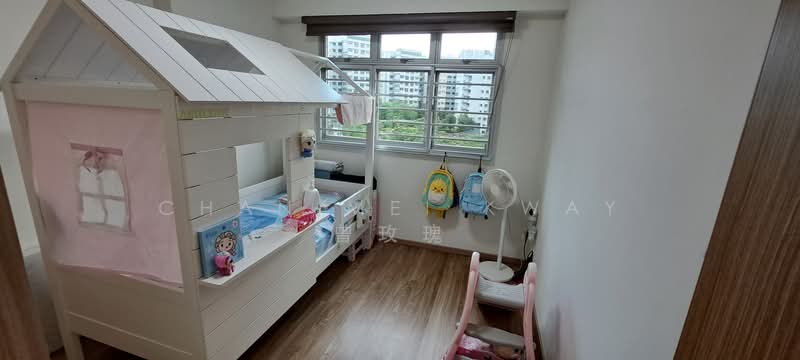 461A Bukit Batok West Avenue 8, 461A Bukit Batok West Avenue 8, 3 Bedrooms, 1,001 sqft, HDB Flat For Sale, by Chan Mei Kway 曾玫瑰, 500109325 - Bedroom - PropertyGuru.com.sg