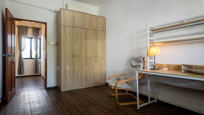 Serangoon Garden Park, Jalan Pacheli, 5 Bedrooms, 1,800 sqft, Terraced House For Sale, by Arthur Lim, 500109328 - Bedroom 2 - PropertyGuru.com.sg