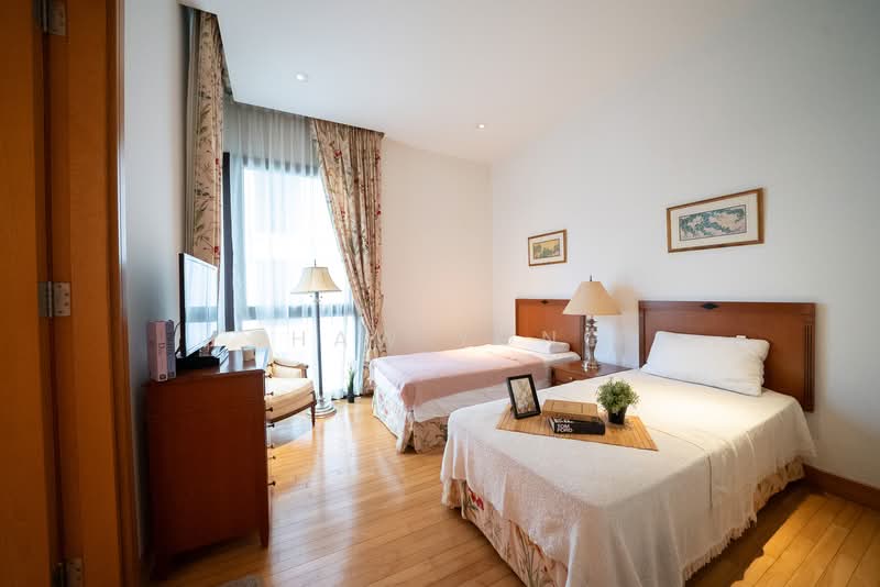 Ardmore Park, 9 Ardmore Park, 4 Bedrooms, 2,885 sqft, Condominium For Sale, by Shaw Yong, 500109346 - Bedroom - PropertyGuru.com.sg