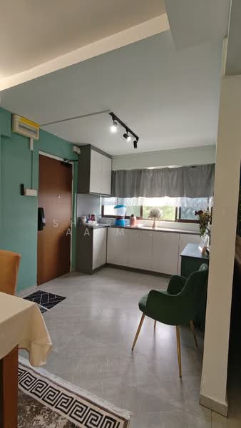 461 Tampines Street 44, 461 Tampines Street 44, 3 Bedrooms, 1,313 sqft, HDB Flat For Sale, by Sharrbinaa M Ismaiil, 500109348 - Balcony / Entrance - PropertyGuru.com.sg