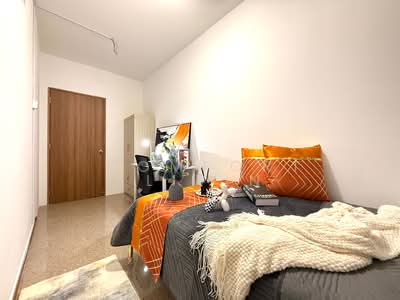 For Rent - Regent Grove