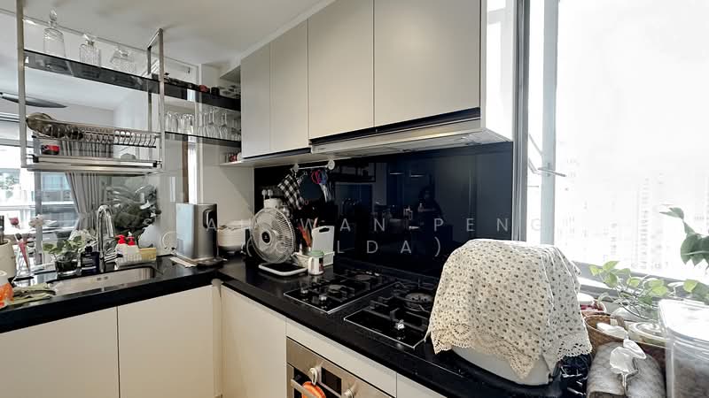 The Shore Residences, 81 Amber Road, 2 Bedrooms, 893 sqft, Condominium For Sale, by Seah Wan Peng (Gilda), 500109353 - Kitchen - PropertyGuru.com.sg