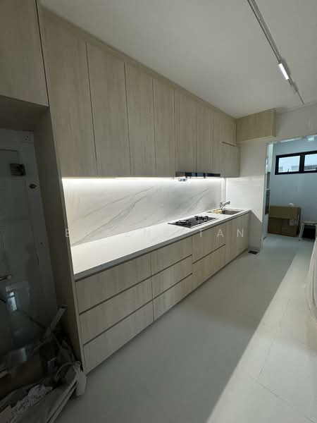 122B Sengkang East Way, 122B Sengkang East Way, 3 Bedrooms, 1,410 sqft, HDB Flat For Rent, by Eugene Tan, 500109354 - Kitchen - PropertyGuru.com.sg