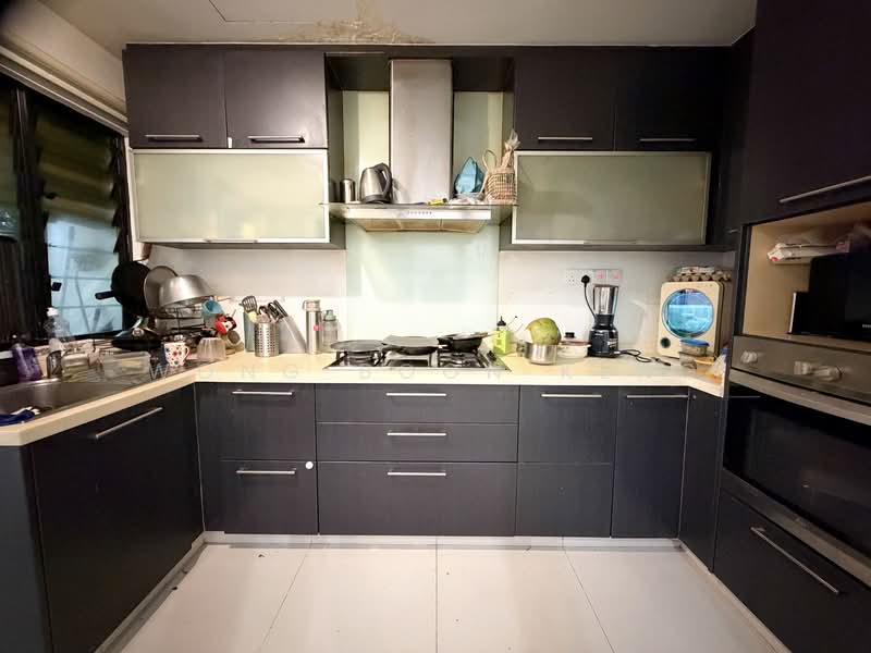 The Anchorage, 370 Alexandra Road, 2 Bedrooms, 1,195 sqft, Condominium For Rent, by Wong Boon Keng, 500109365 - Kitchen - PropertyGuru.com.sg