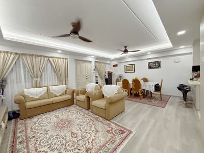 For Sale - 754 Woodlands Circle