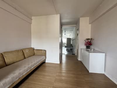 For Sale - 433 Ang Mo Kio Avenue 10