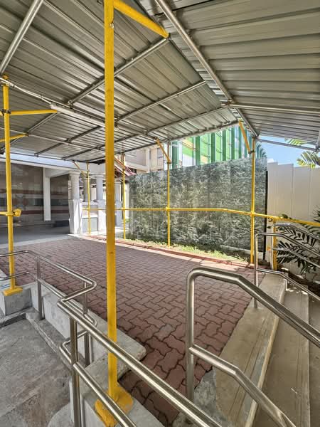 433 Ang Mo Kio Avenue 10, 433 Ang Mo Kio Avenue 10, 3 Bedrooms, 990 sqft, HDB Flat For Sale, by Renee Sim, 500109375 - Future MRT exit at blk 426 - PropertyGuru.com.sg
