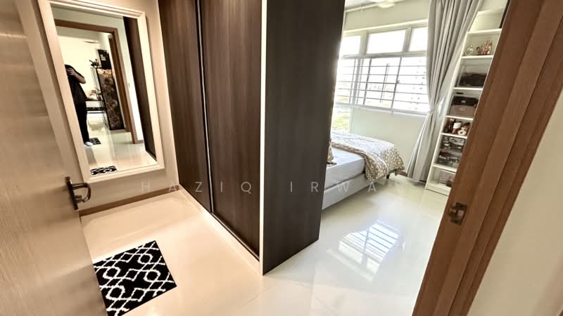 421A Northshore Drive, 421A Northshore Drive, 2 Bedrooms, 732 sqft, HDB Flat For Sale, by Haziq Irwan, 500109382 - Master Bedroom - PropertyGuru.com.sg