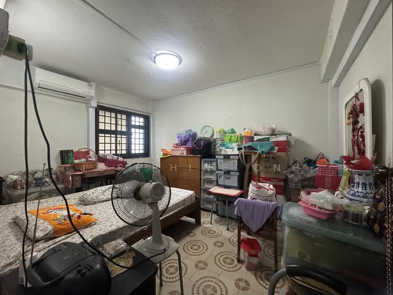 129 Bukit Merah View, 129 Bukit Merah View, 3 Bedrooms, 700 sqft, HDB Flat For Sale, by Josephine Ong, 500109392 - Master Bedroom - PropertyGuru.com.sg