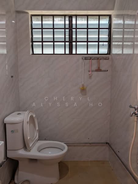 115 Aljunied Avenue 2, 115 Aljunied Avenue 2, 2 Bedrooms, 732 sqft, HDB Flat For Rent, by Cheryl Alyssa Ho, 500109400 - Bathroom - PropertyGuru.com.sg